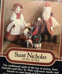 12'' SAINT NICHOLAS, MRS. ST. NICK DOLLS FOLKART PATTERN